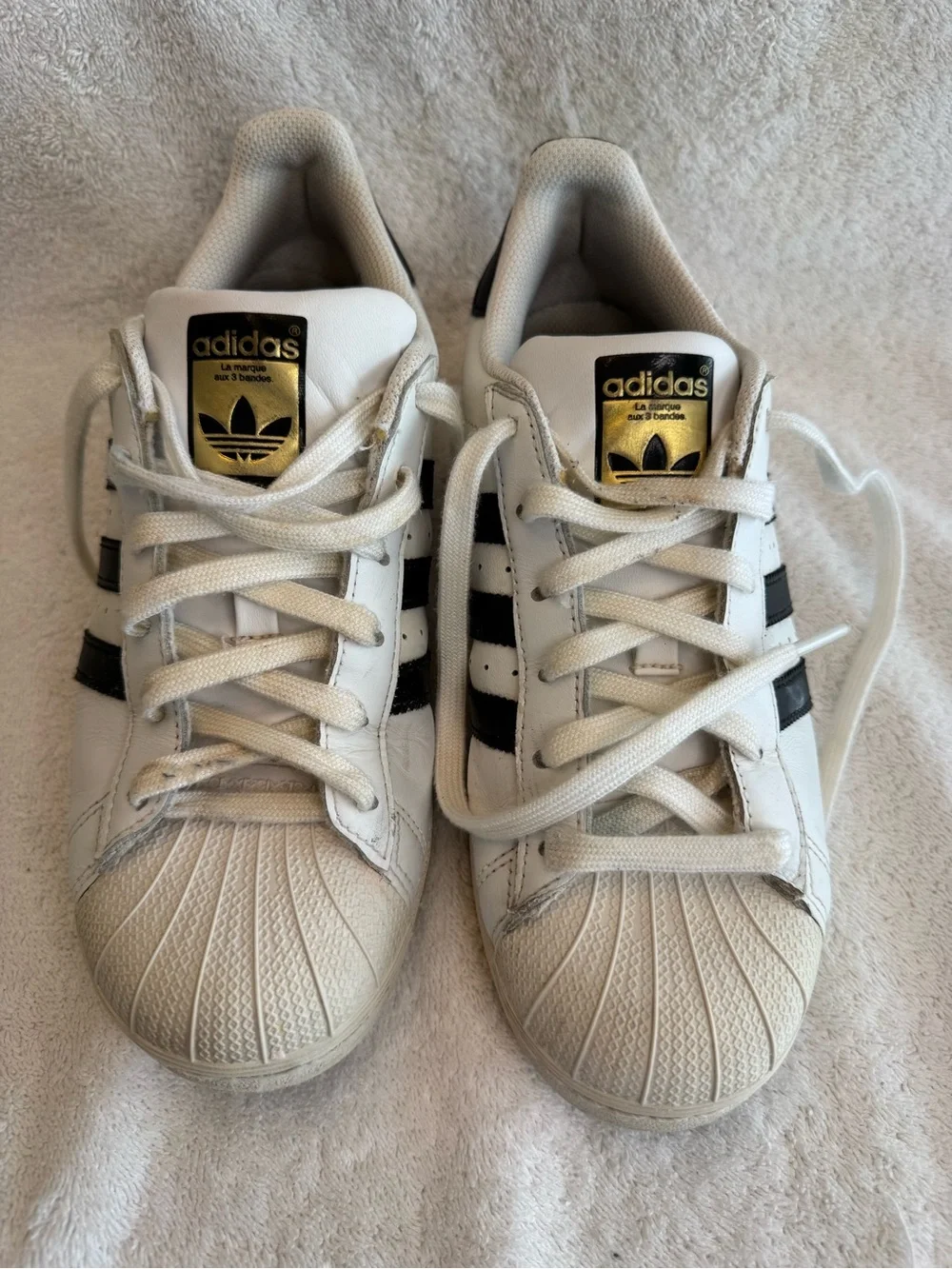 Adidas Originals Superstar White Black Gold Shell Toe Sneaker Womens Sz7 EG4958